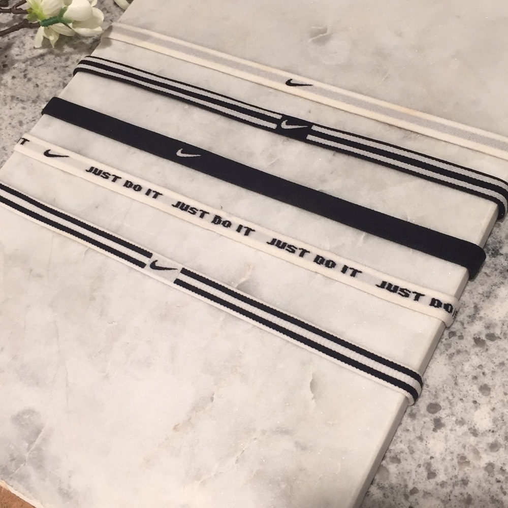 5 Nike headbands